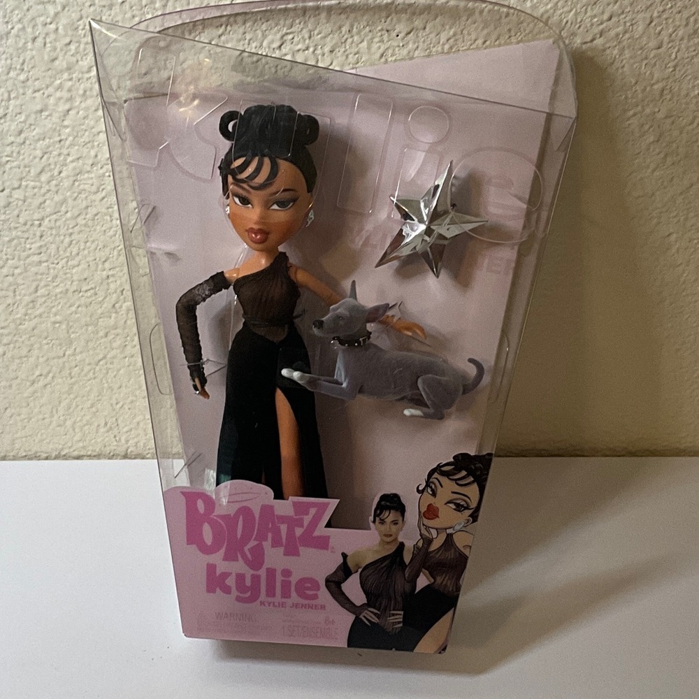 Bratz Kylie Fashion Doll with Gray Pet